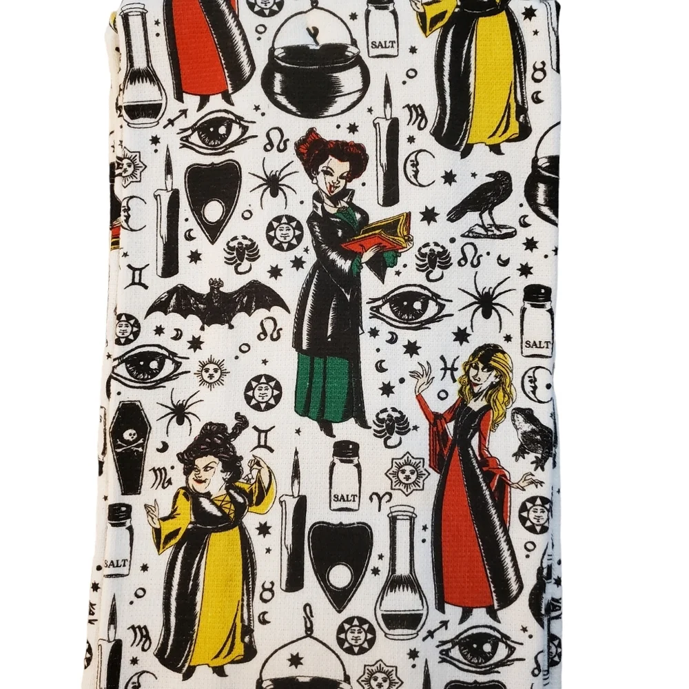 New Disney Hocus Pocus Bats & Potion Kitchen Towels 2‎ Pack